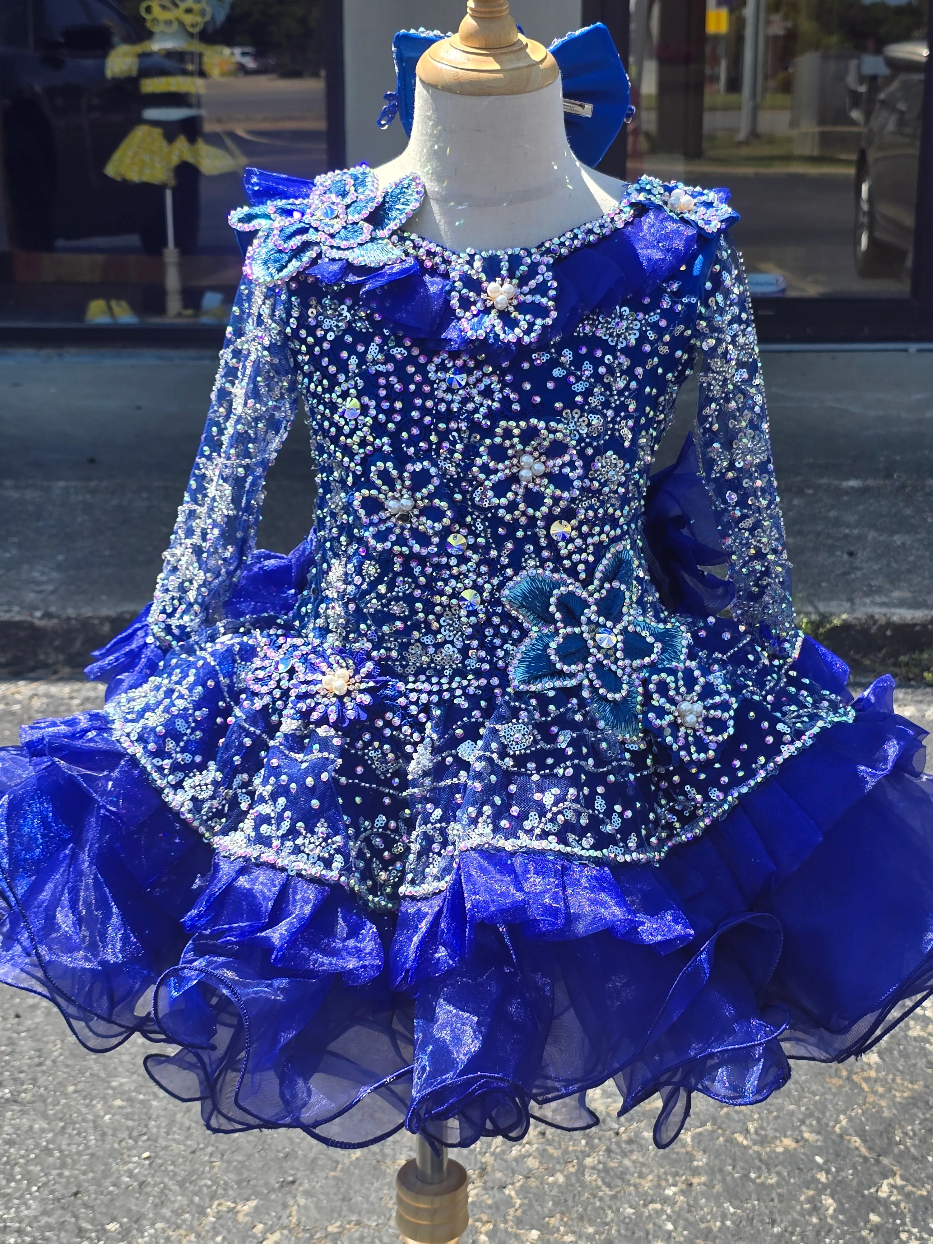 #477 18/3 Blue Royal Tog Dress Rental