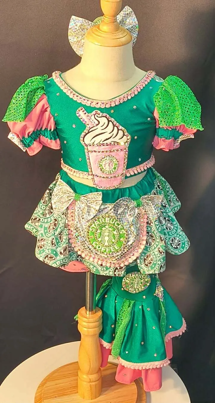 #373 2-4 Starbucks Outfit Rental