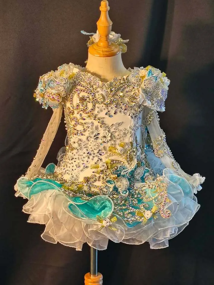 #355 3-4 White/Gold Dress Rental