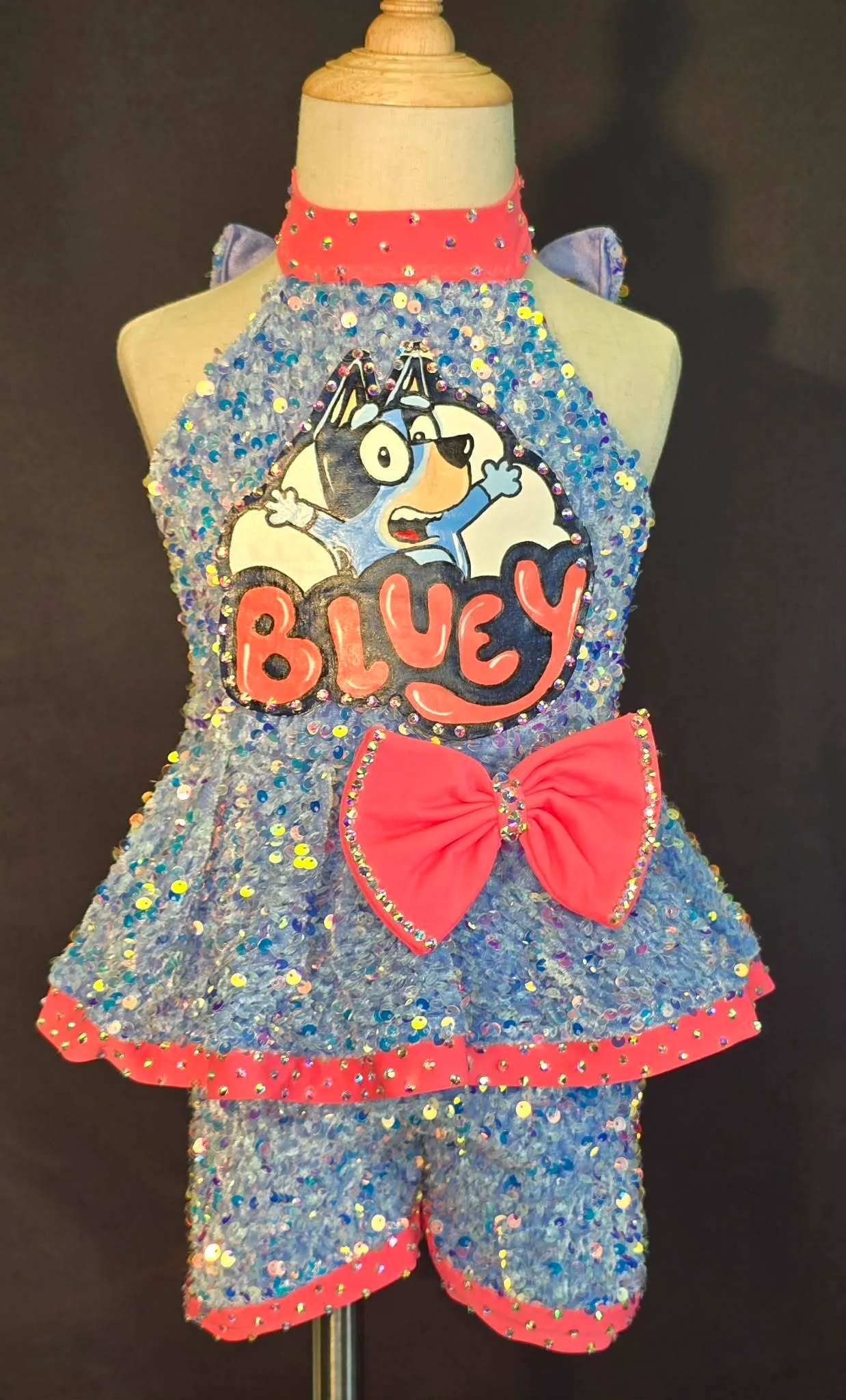 #84 12m/2t Bluey OOC Rental