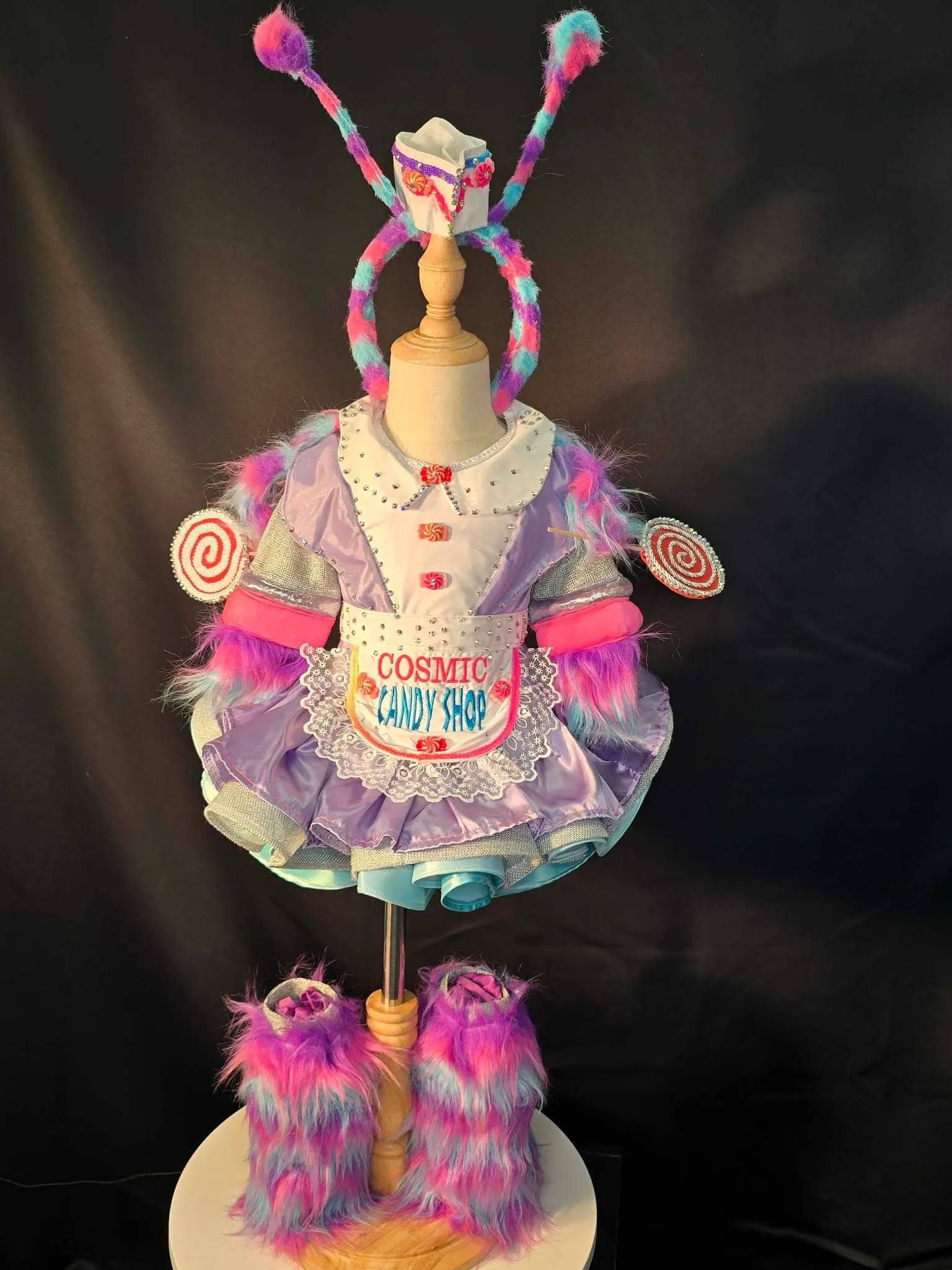 #106  12/2 Cosmic Candy Shop OOC Rental