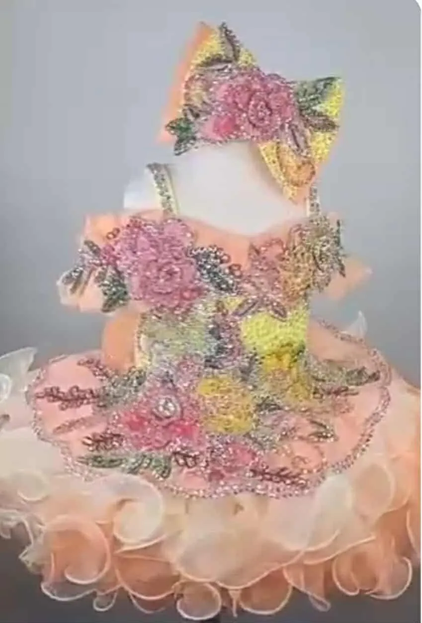 #189 12-18  Peach/Yellow Gemics Rental