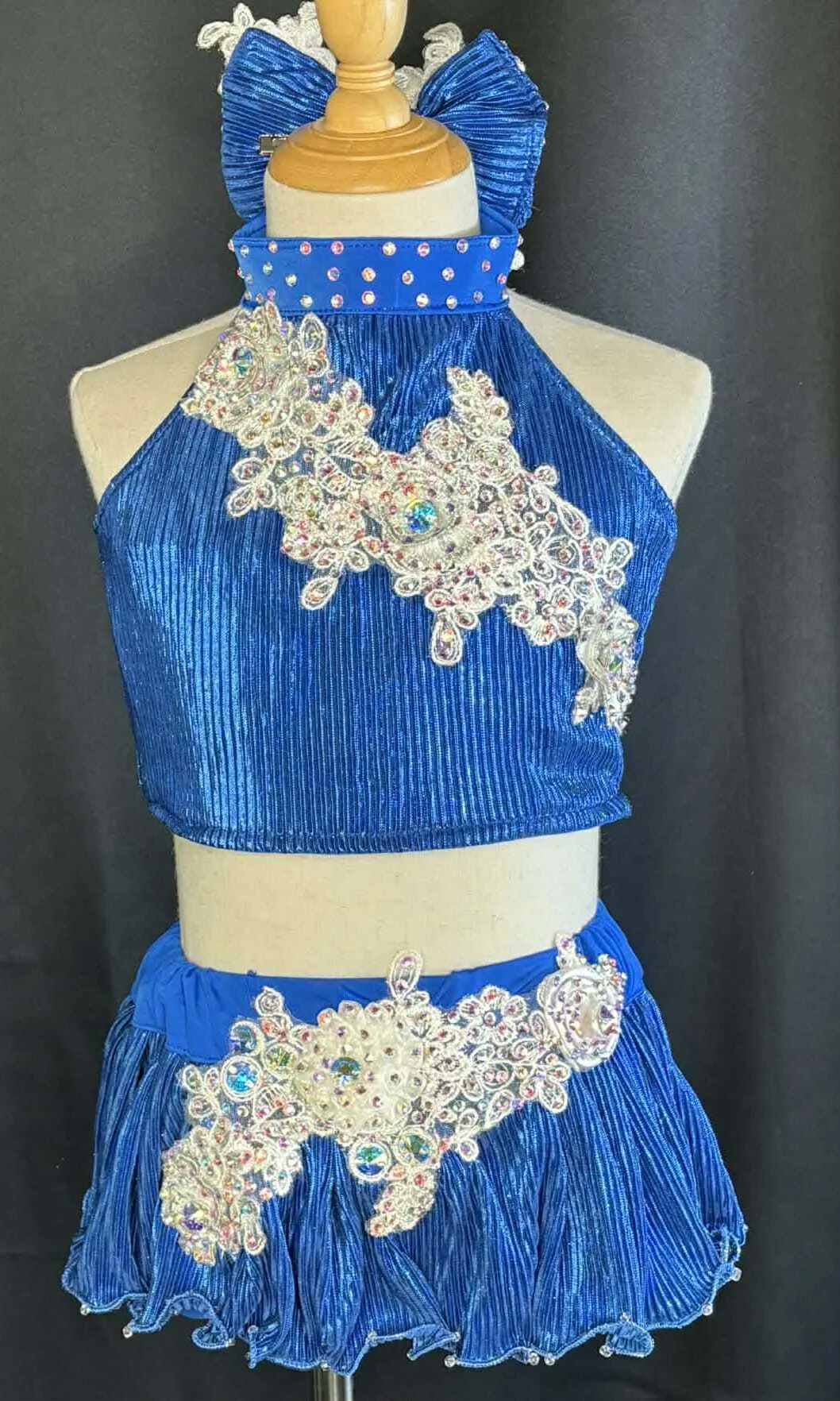 #283 18-3 Blue Swim Rental