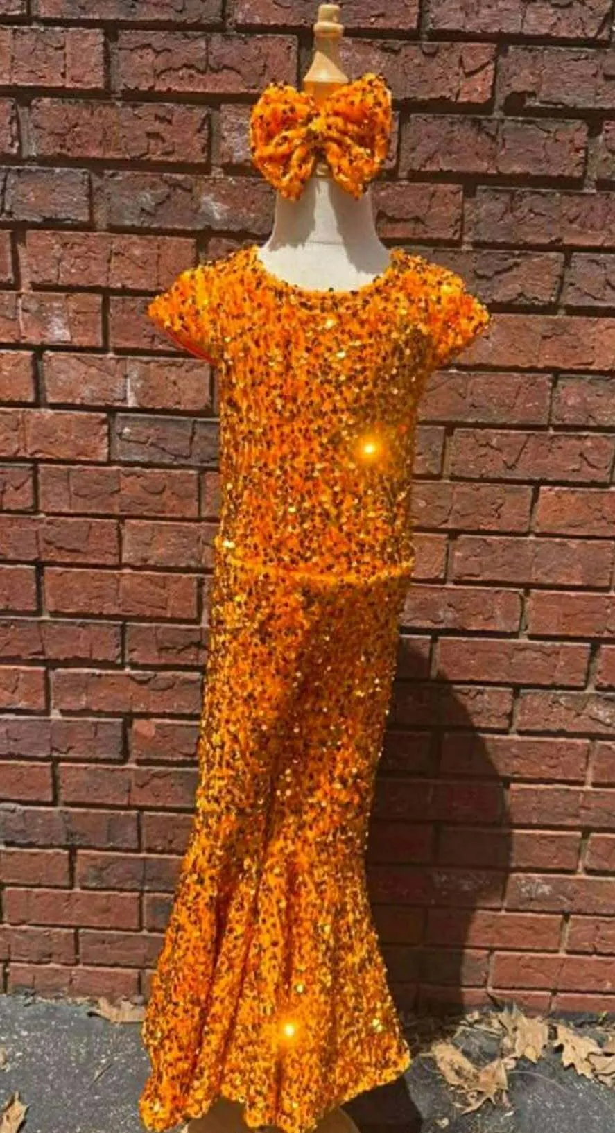 #207 4T Orange Rental