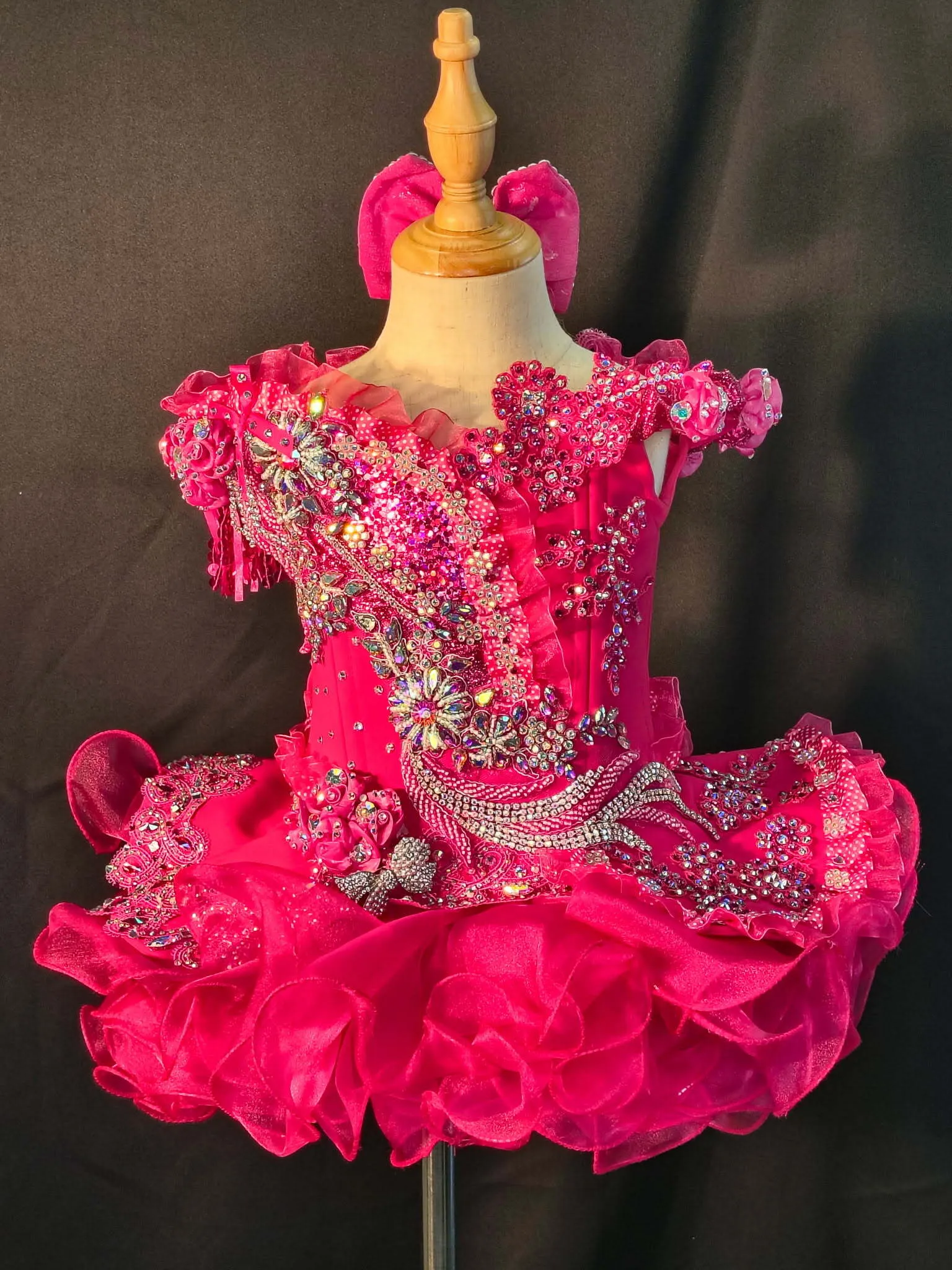 #128 18/3 Carolyne Kiser Dress Rental