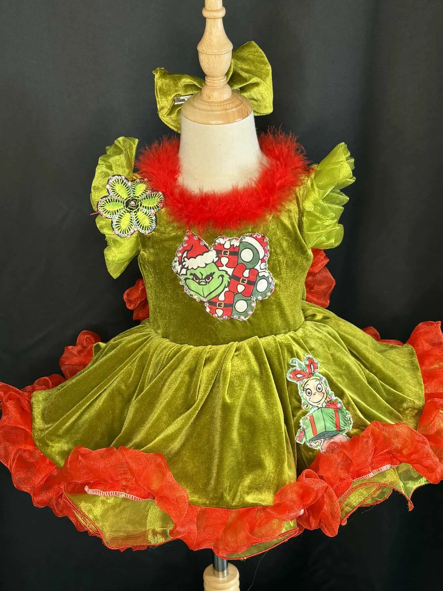 #285 18-2 Grinch OOC Rental