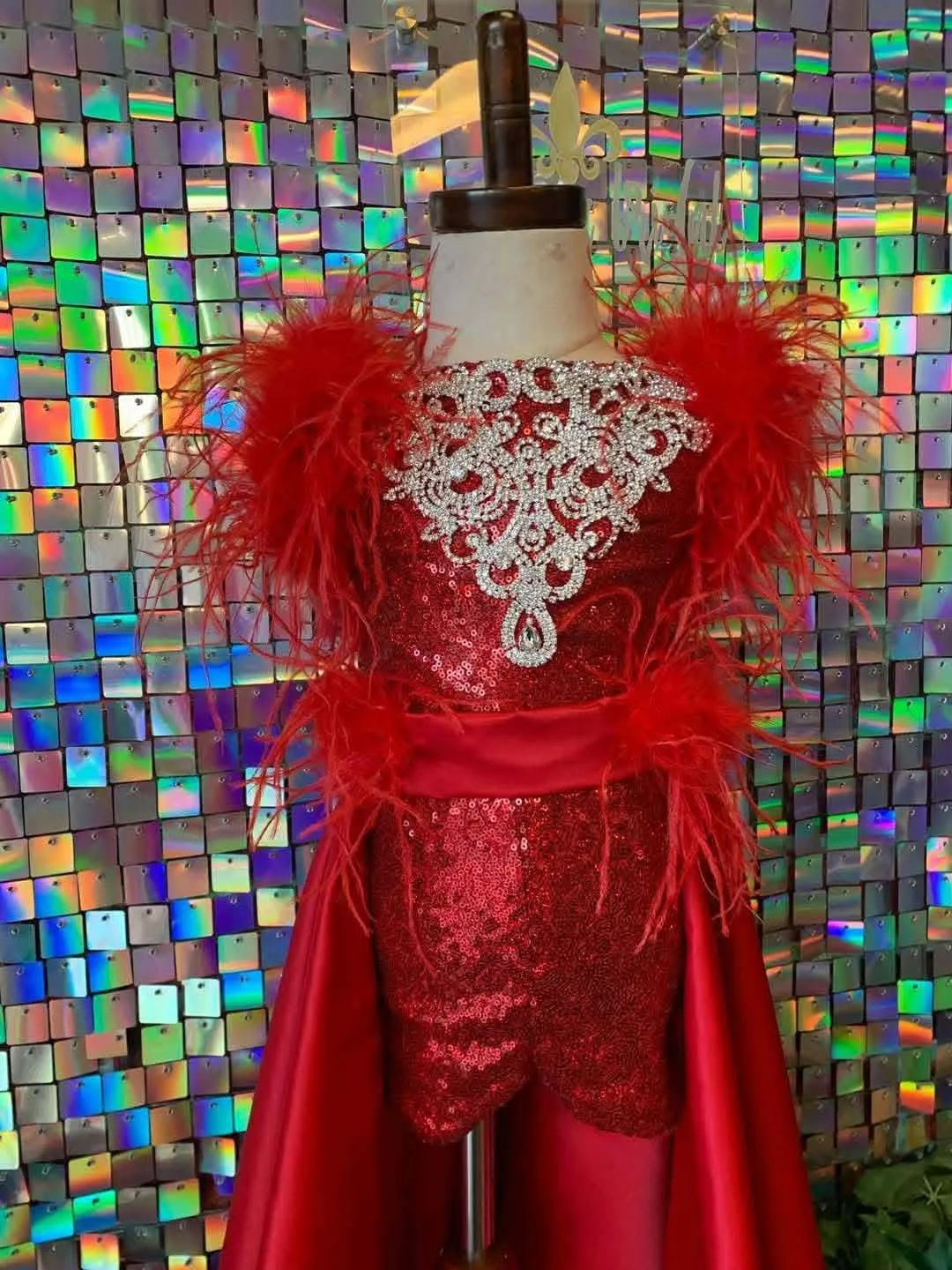 #181 18-3 Red Rental