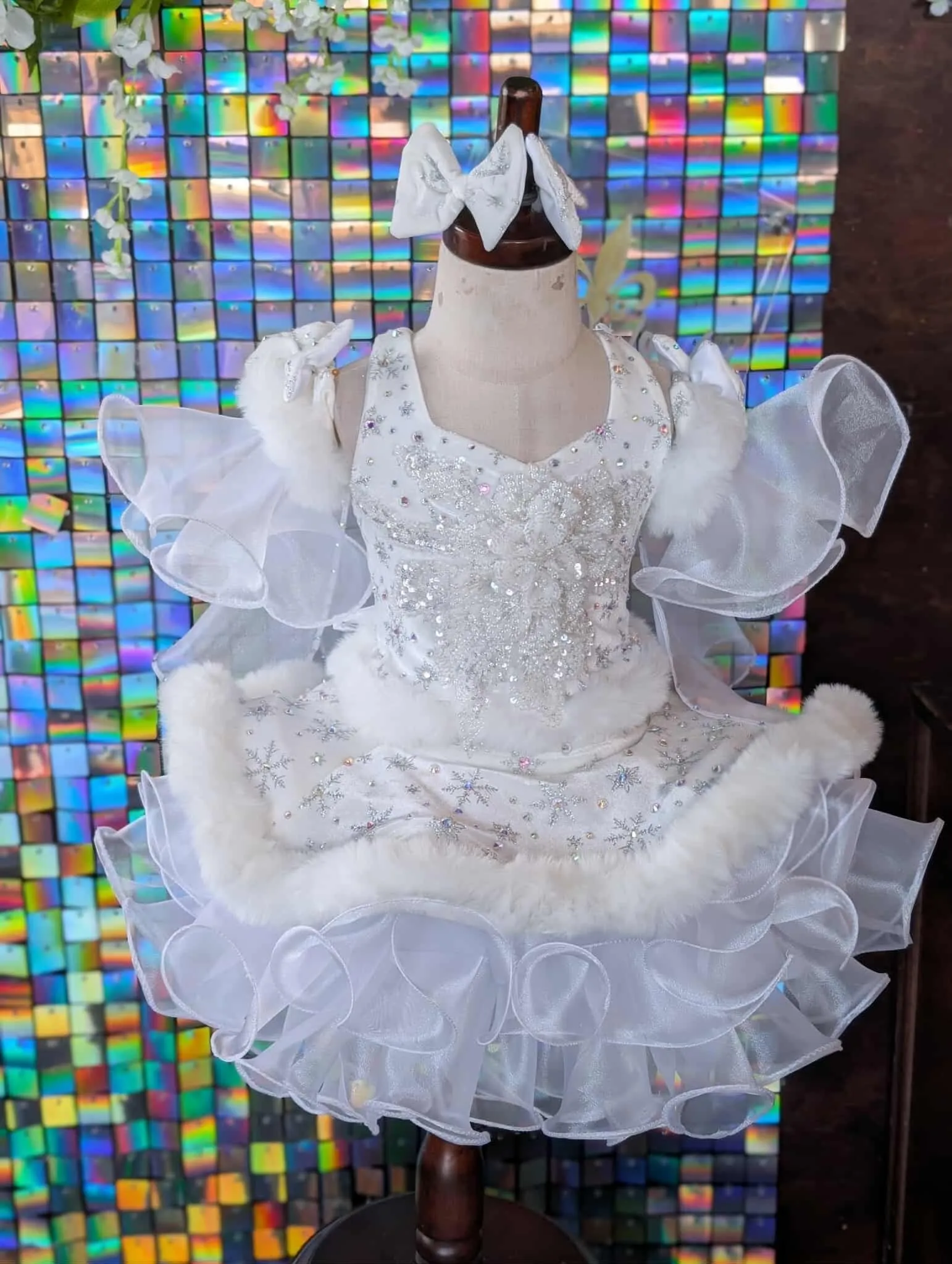 #237 2-4 White Snowflake Dress Rental