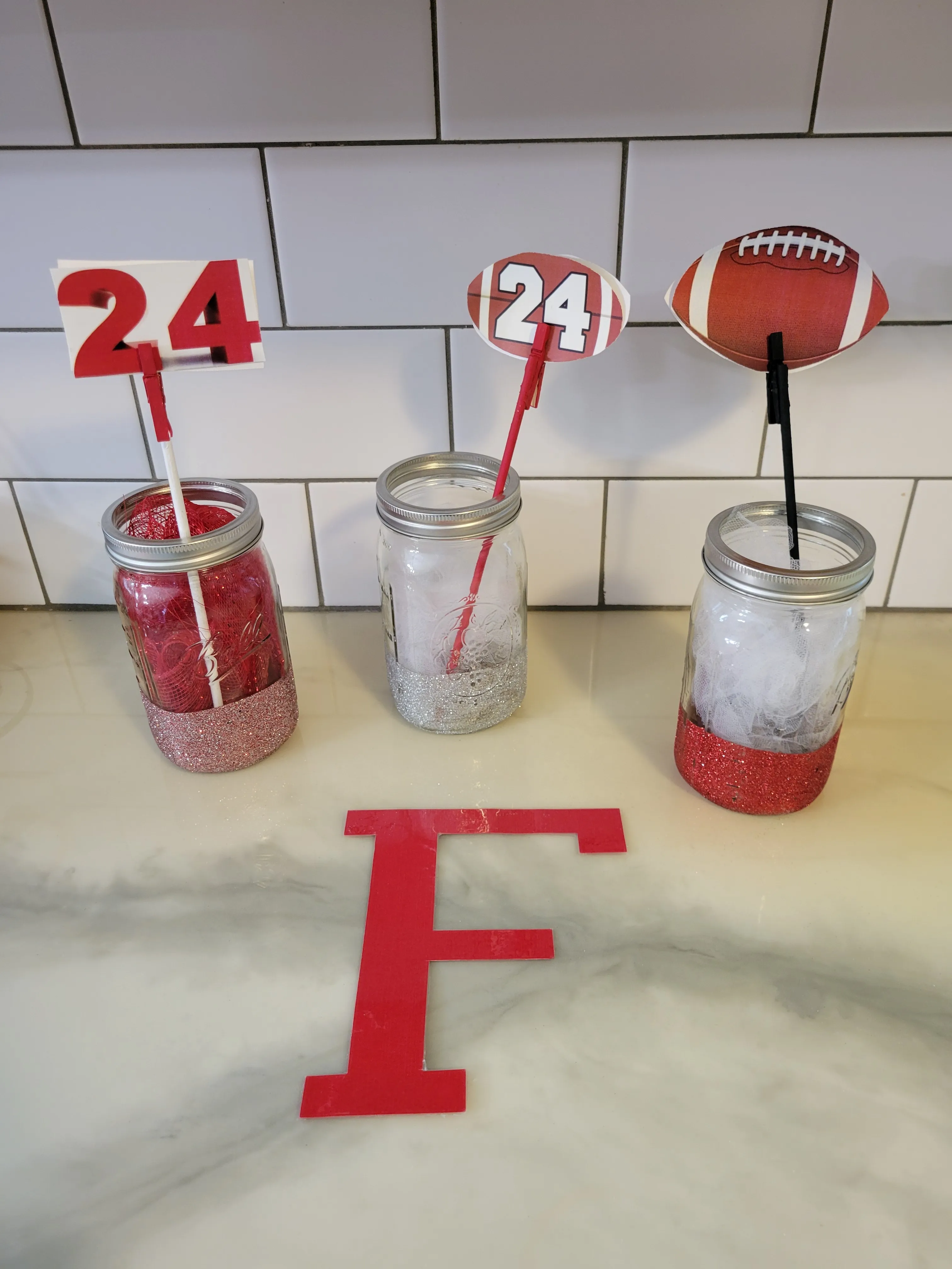 Jar Center Piece - Picture Holder 