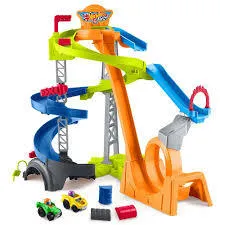 Hot Wheels Take Turns Race Track + Cars