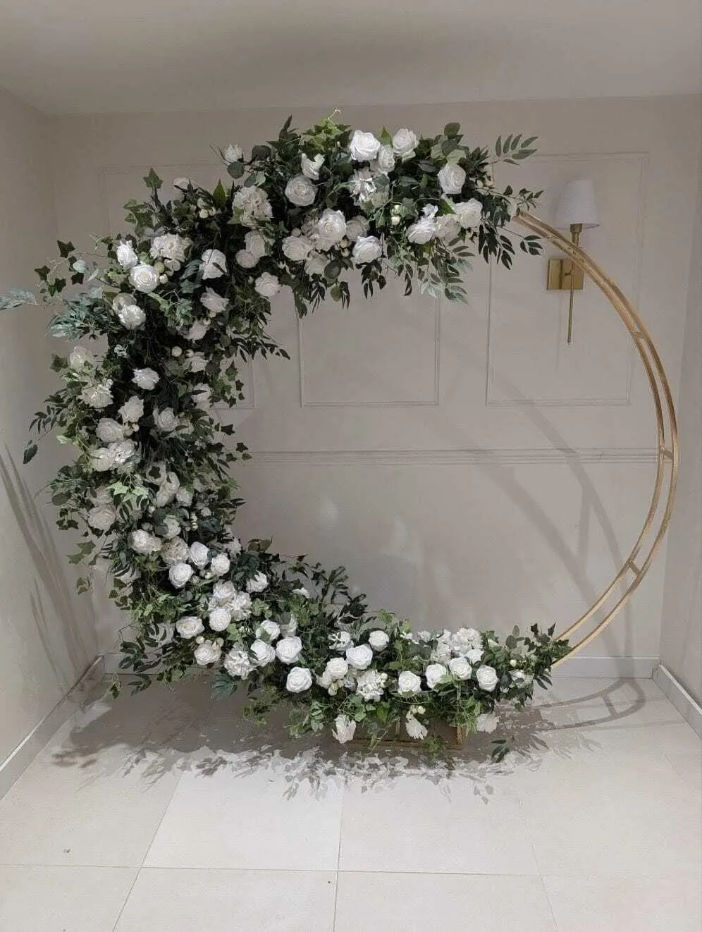 Amelia Moongate Arch