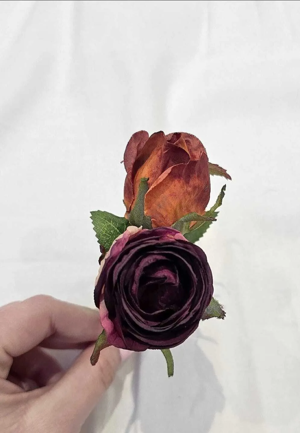 Real touch autumn buttonhole