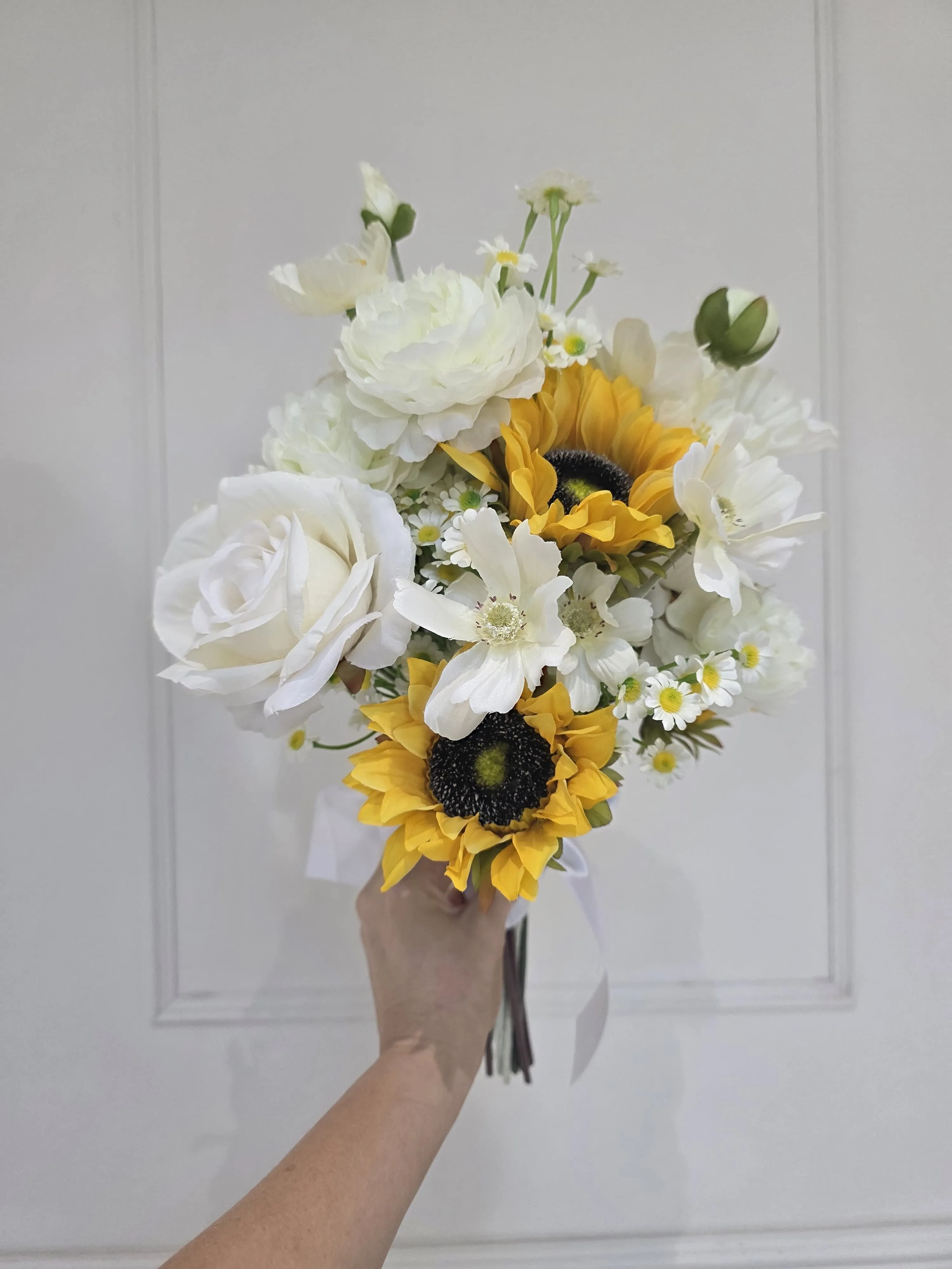 Sunflower bridal bouquet