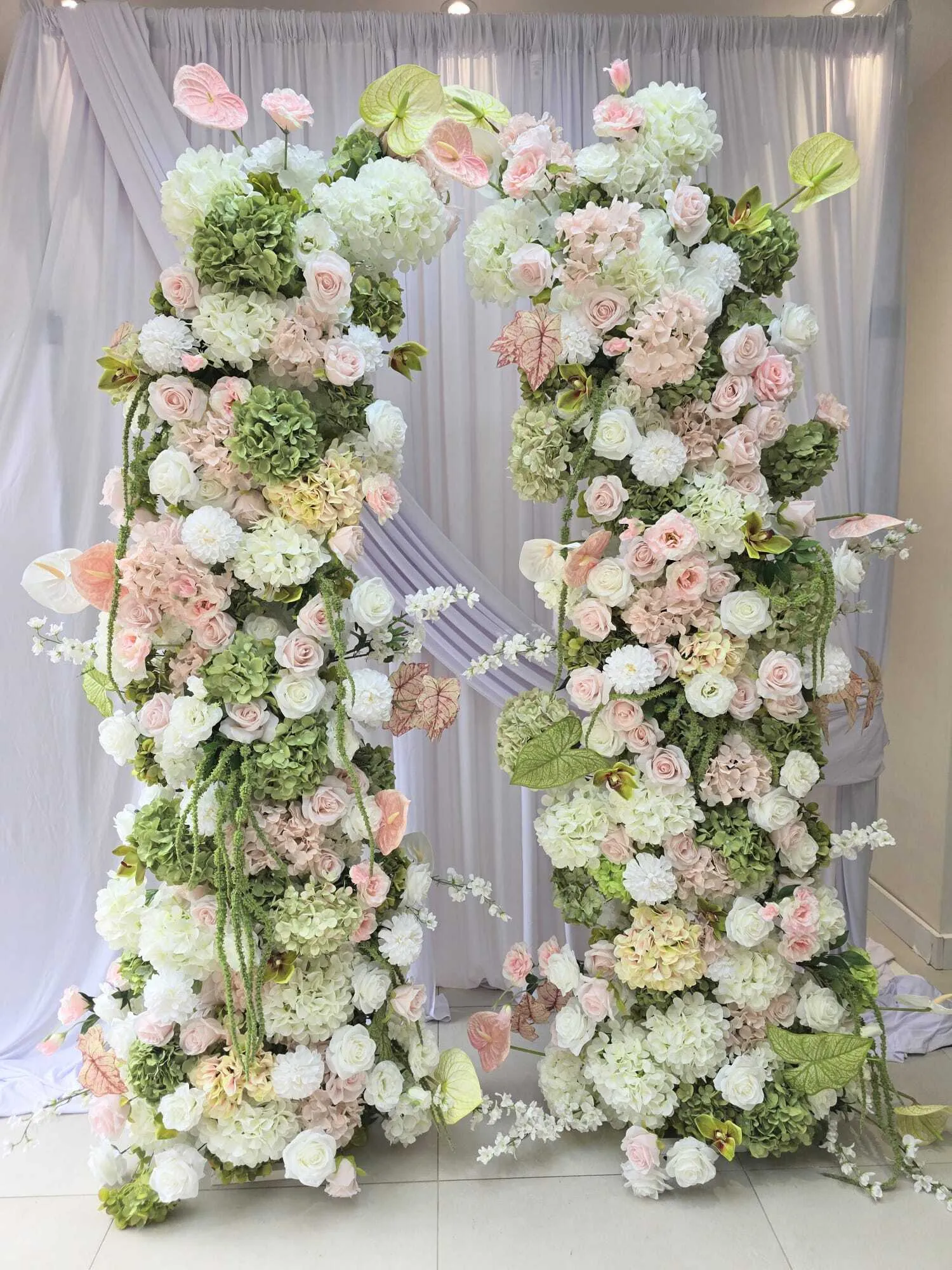 Sienna Broken Floral Arch
