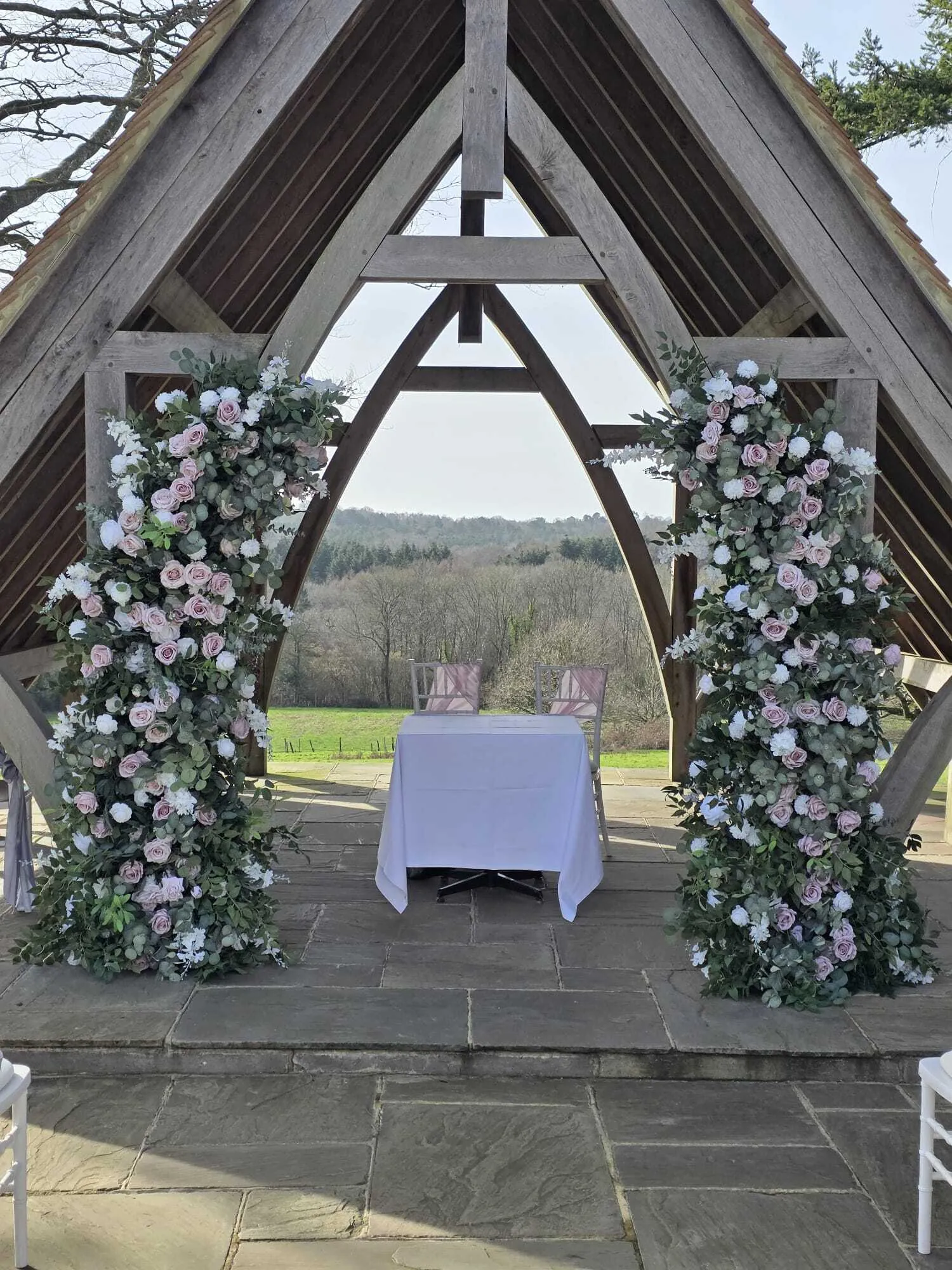 Charlotte Broken Arch