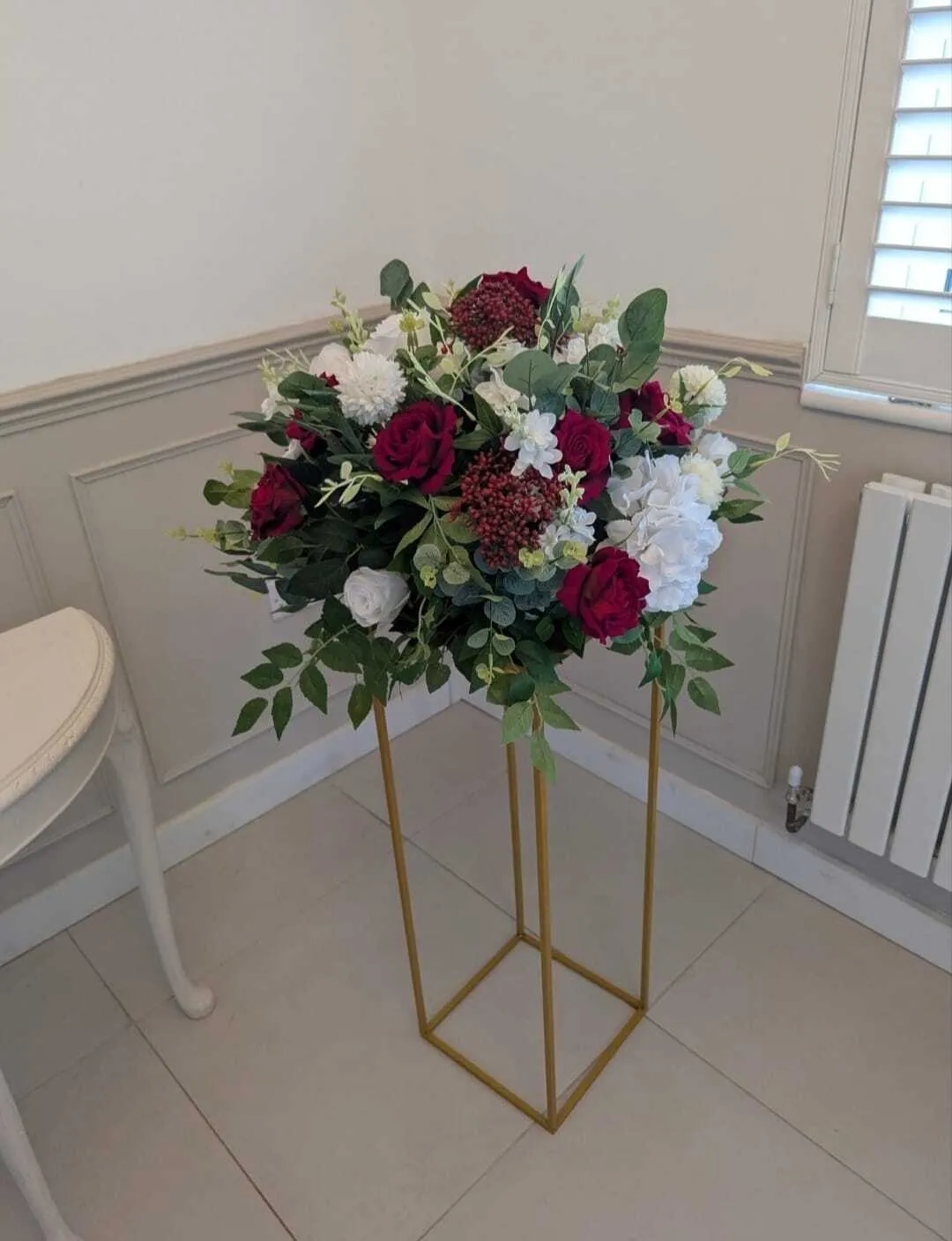 Robyn Ground Florals 