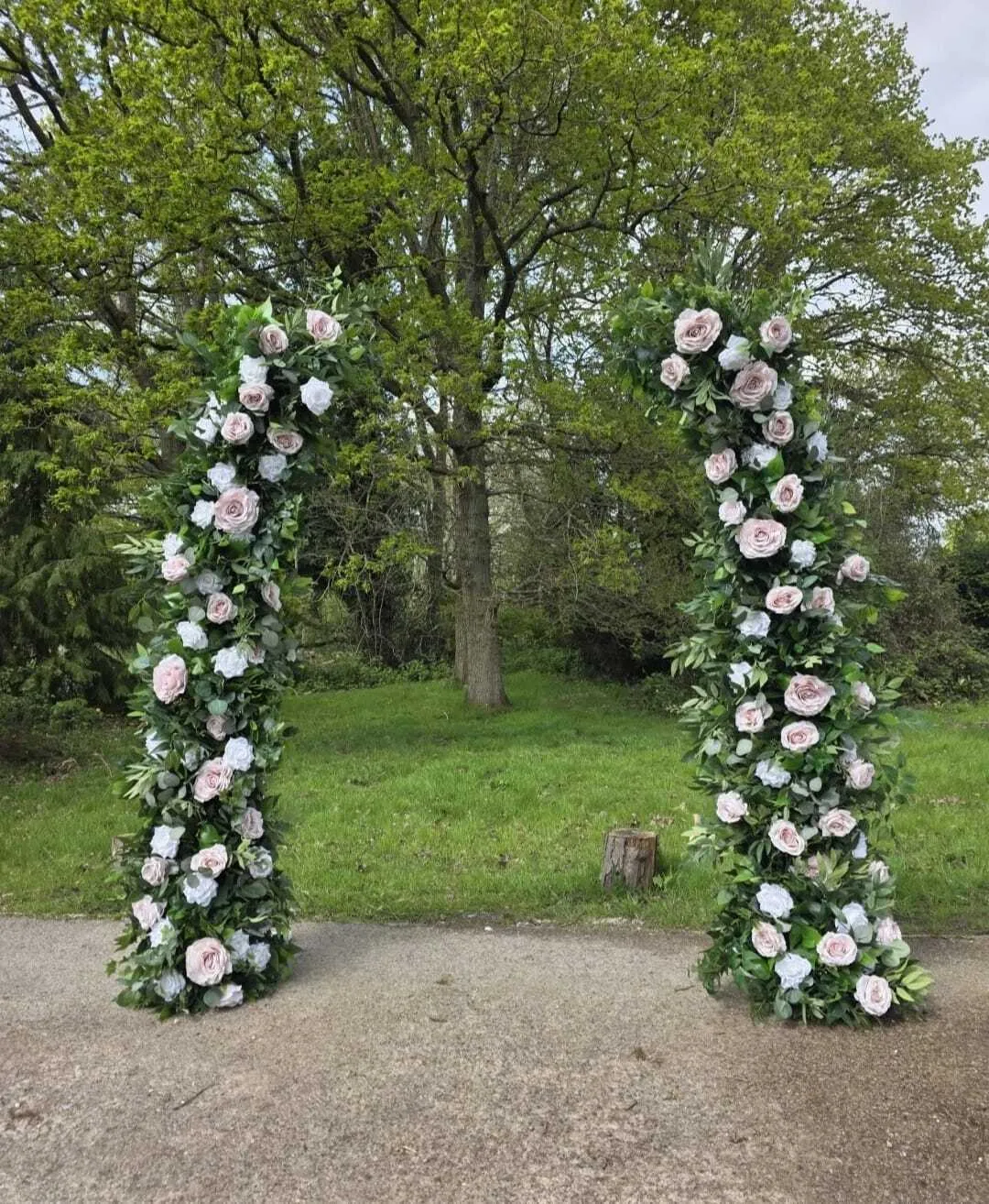 Charlotte Broken Arch