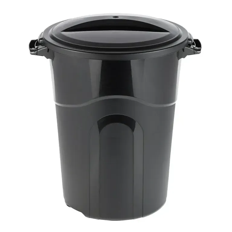 32 Gallon Trash Bin