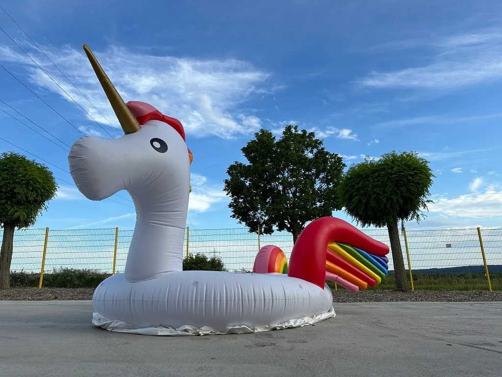FUN - Bällebad - Einhorn
