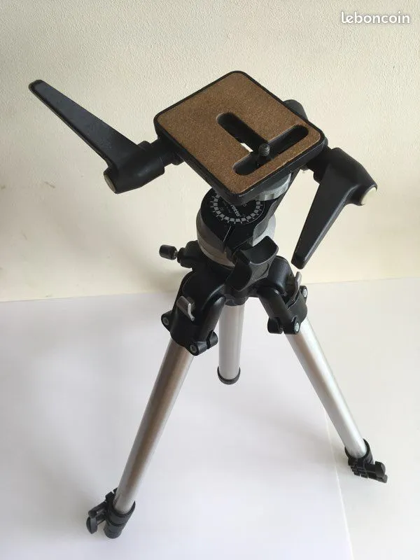 Trépied Manfrotto photo 190 avec tête #115
