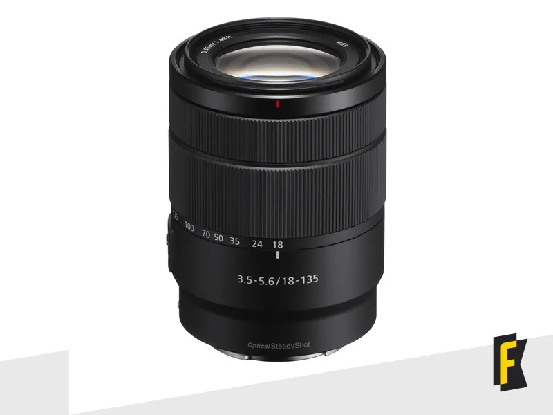 Lente Sony E 18-135mm f/3.5-5.6 OSS (E-Mount)