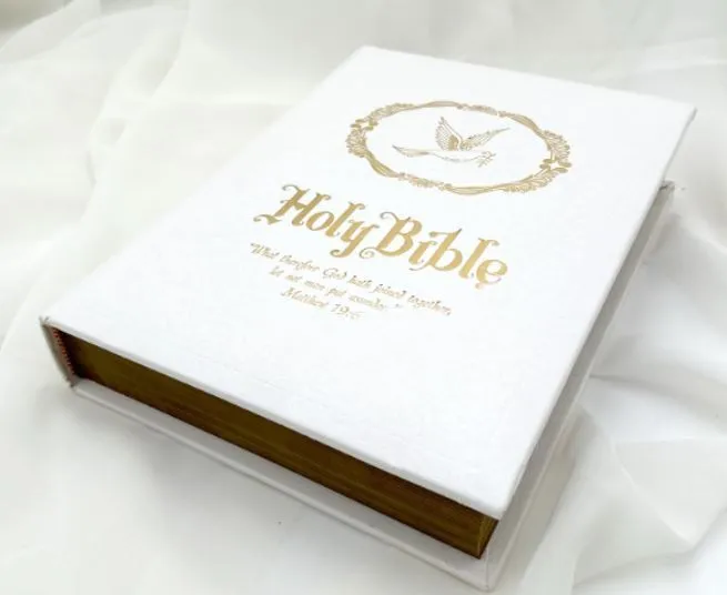 Vintage White & Gold Wedding Edition Bible KJV