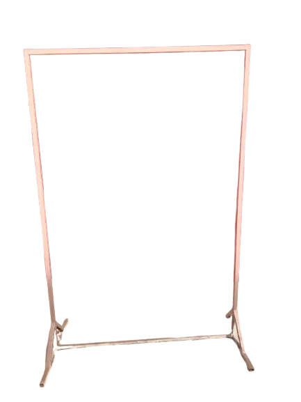 Hollow Stand