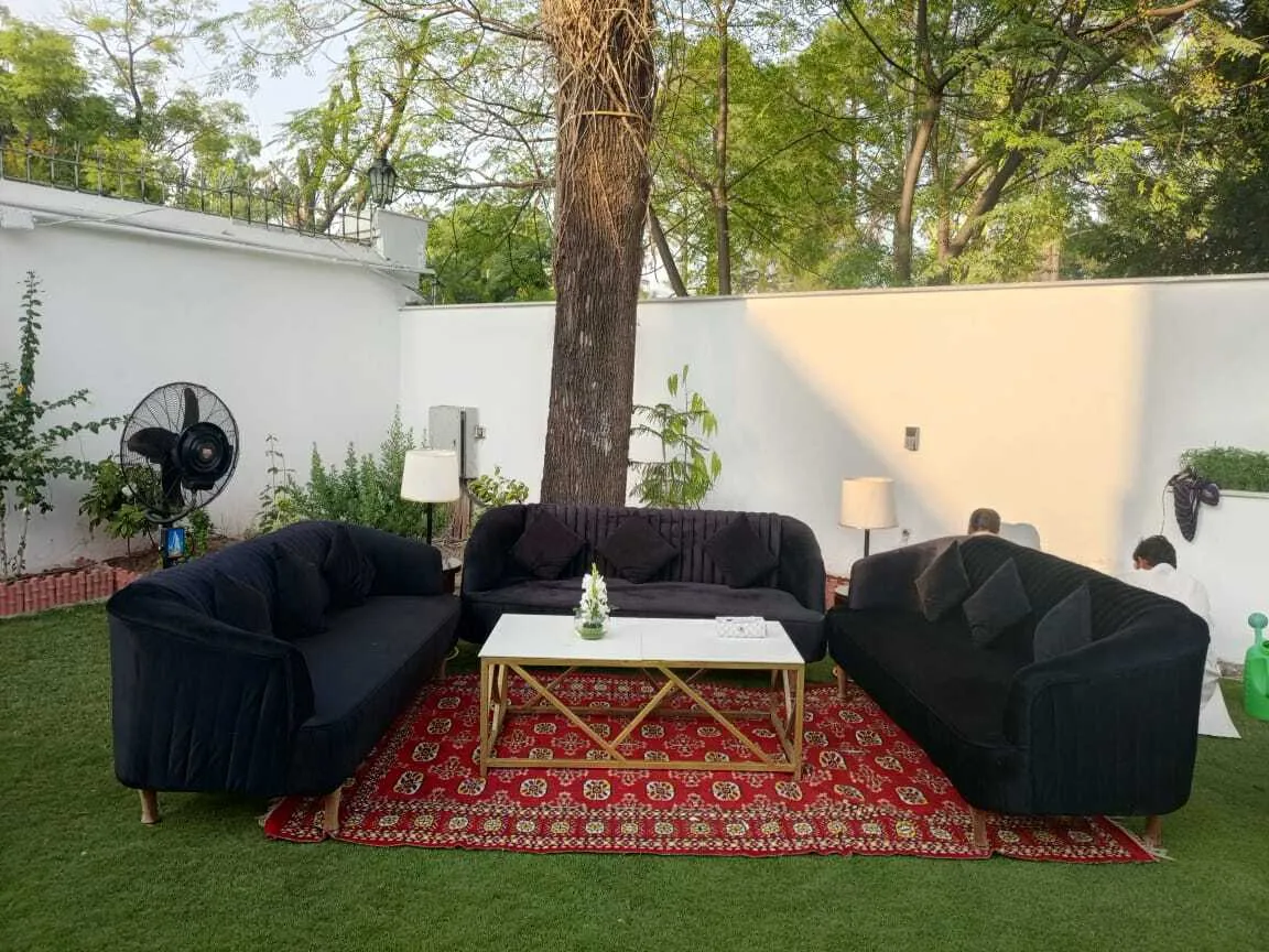 Black Velvet Lounges  khurbooza Style