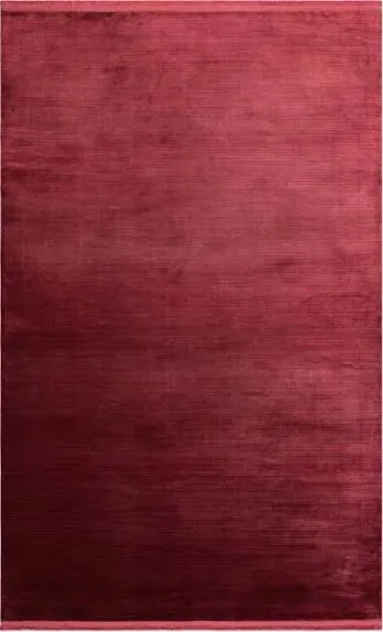 Plain Maroon carpet