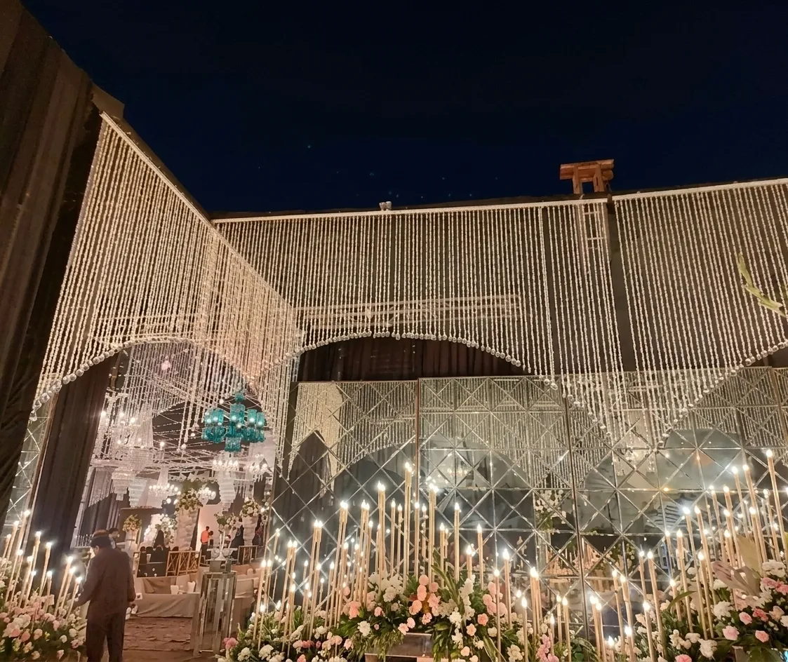 Arch Curtain
