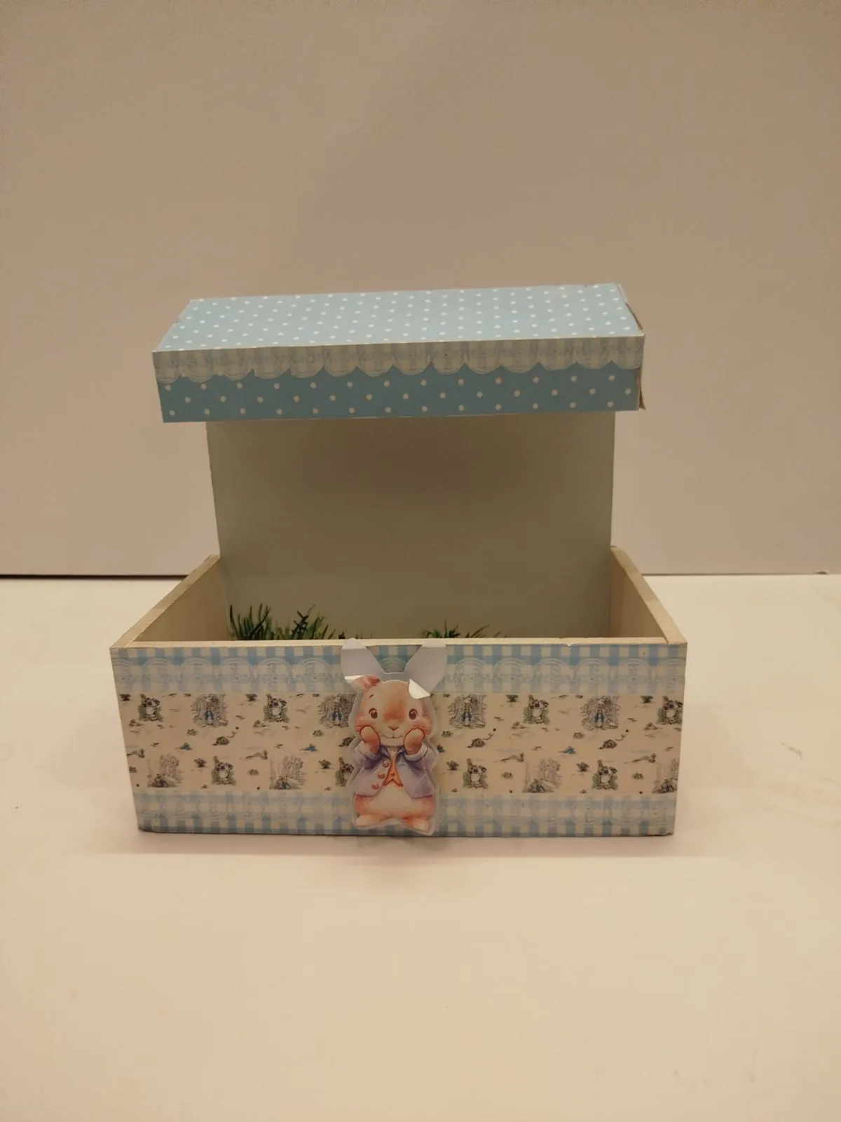 Bunny theme letter box 11' x 6' x 3.5'
