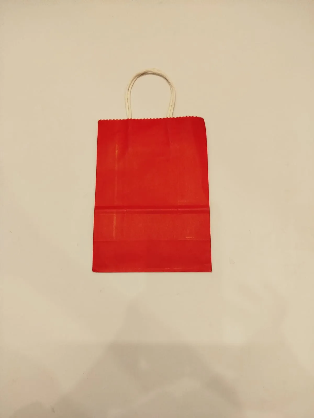 Red Paper bags 6 'x 8'