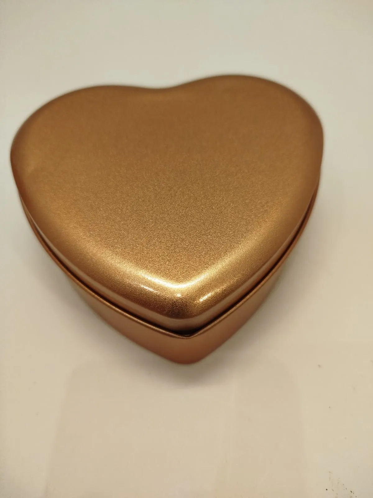 heart shape tin box