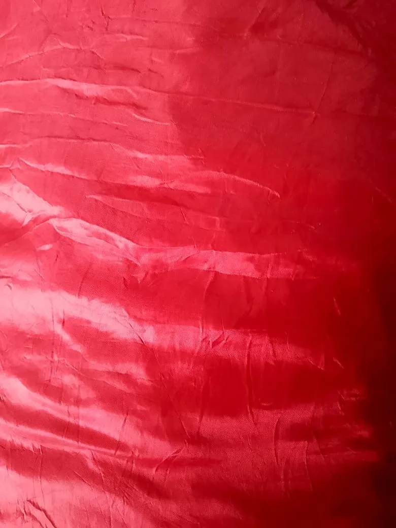 Red silk Roof