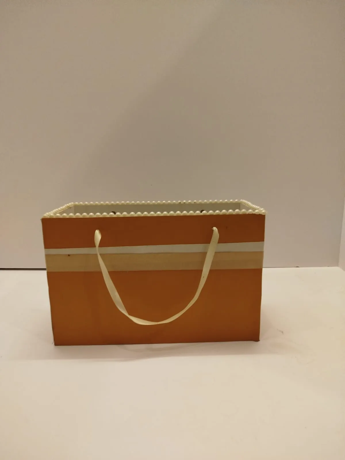 Mastard handbag Size 13x6inches Height 8 inche