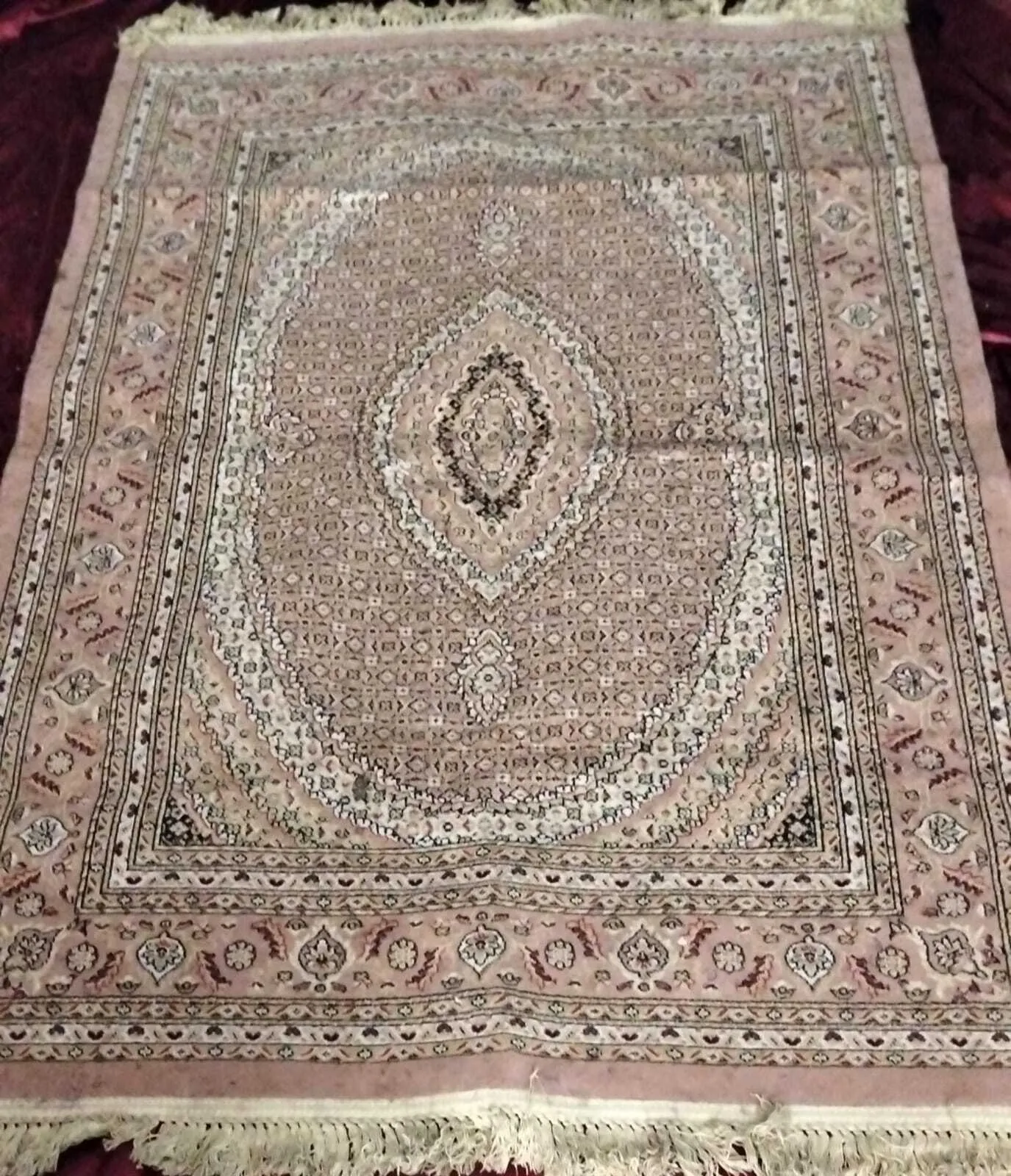 Grey Rug 6' x 4'