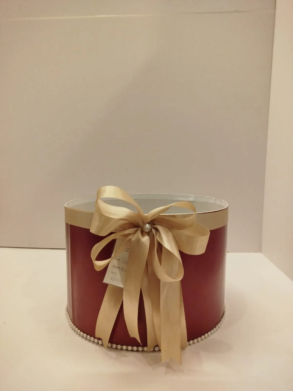 Maoon vinyl box Size 8x8 inches Height 5 inches