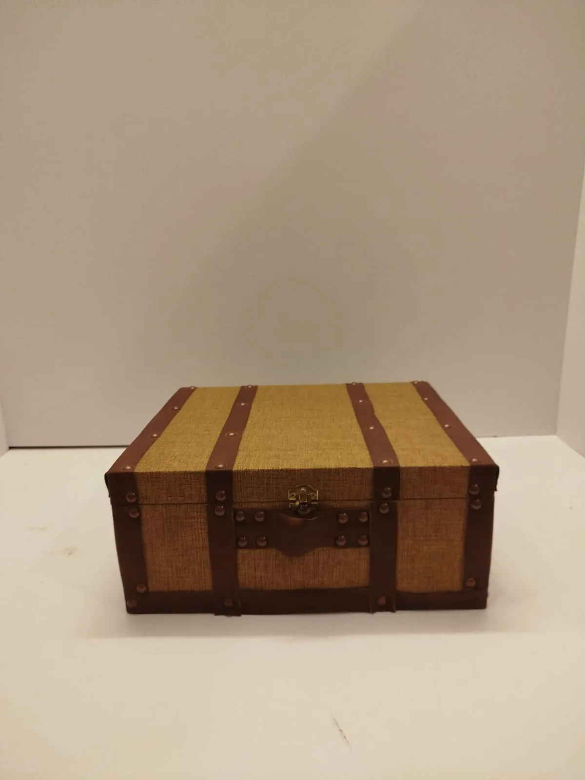 Jute brief case Size 15x12 inches Height 6 inches