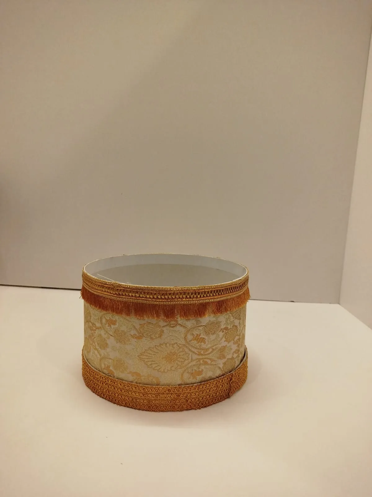 Golden jamawar box Size 8x8 inches Height 5 inches
