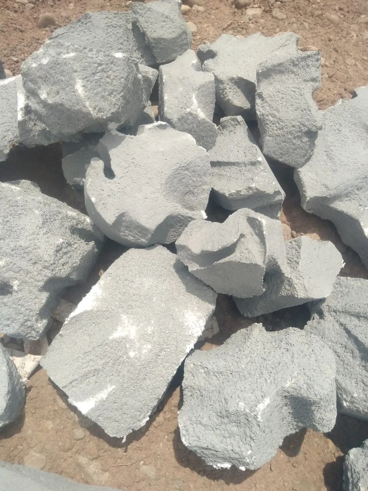 Thermocol Grey Rocks Set (52)