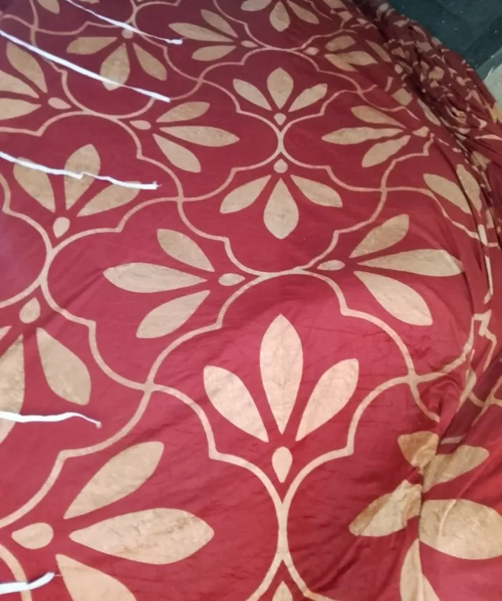 Maroon Printed Roof