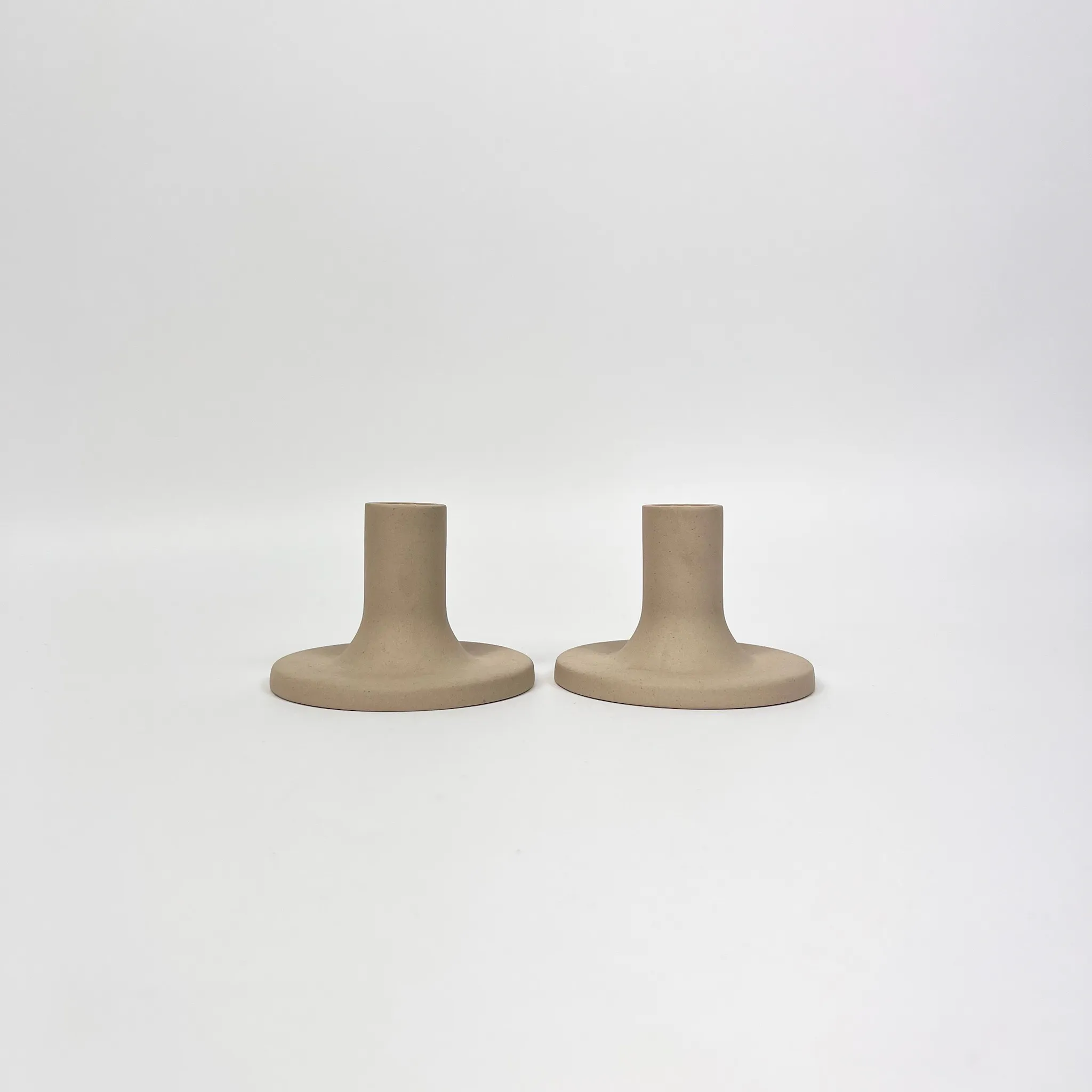 FLORAL SOCIETY SAND CANDLE HOLDER