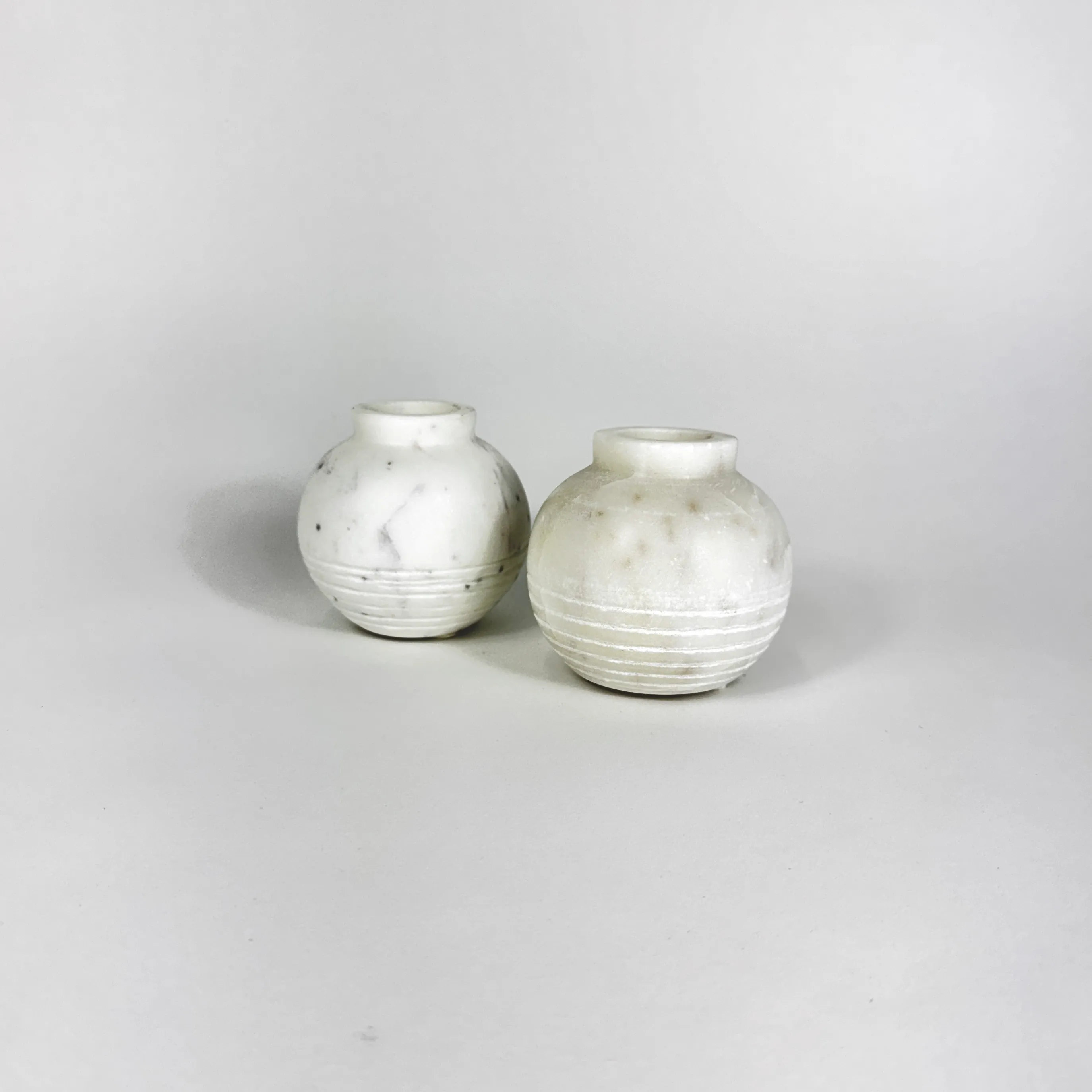 MARBLE STRIPE BUD VASE