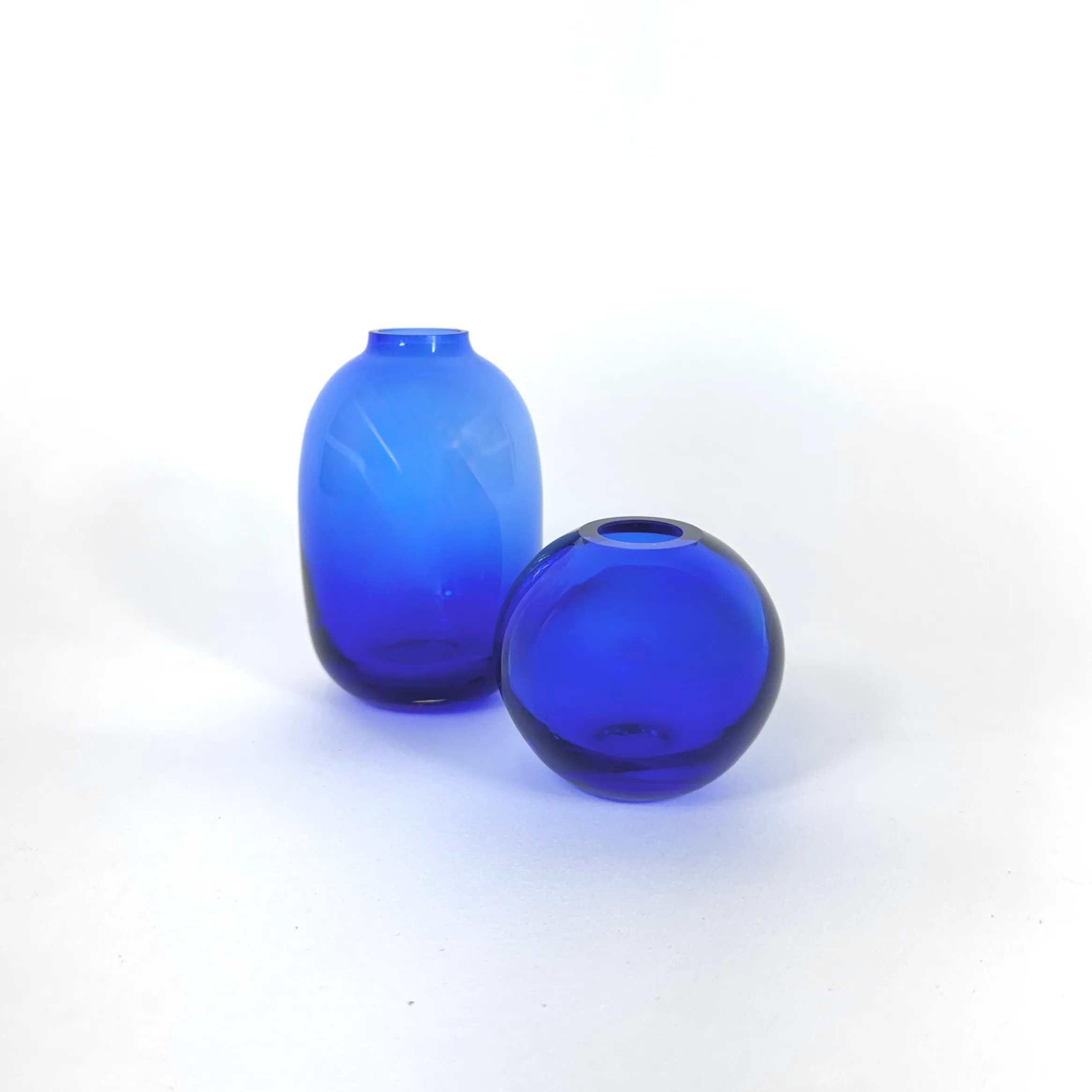 COBALT GLASS BUD VASE
