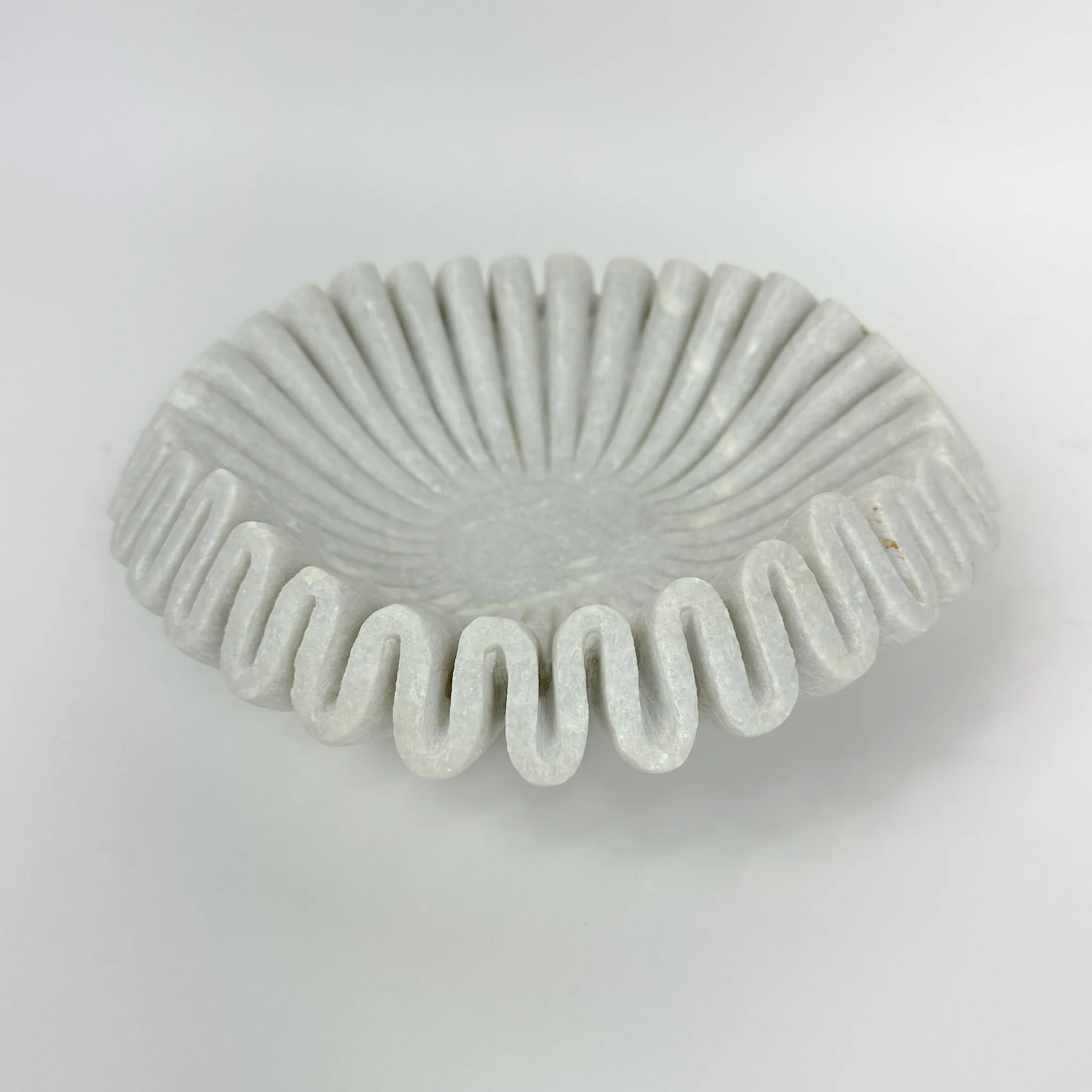 MARBLE ANEMONE DISH