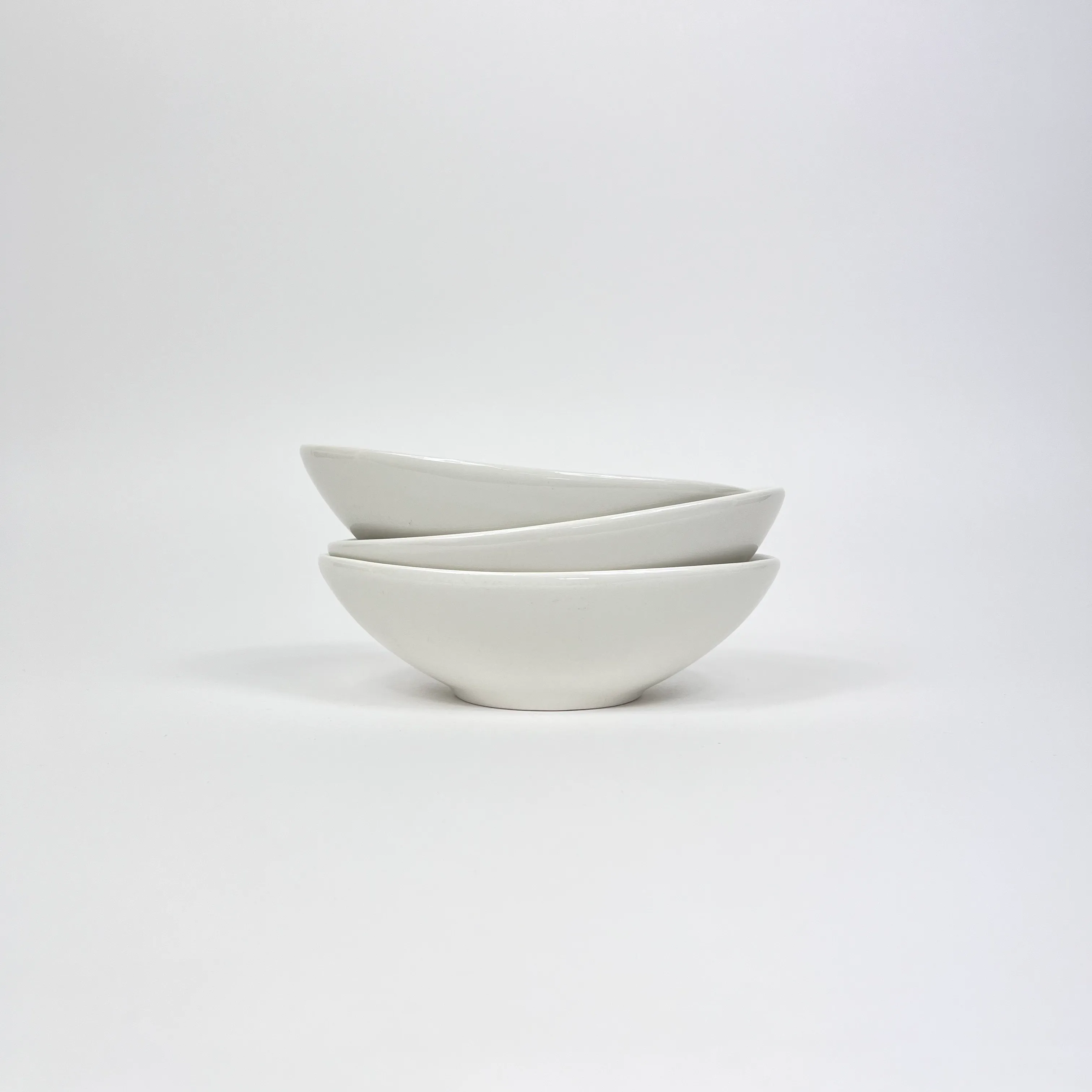 OVAL CERAMIC BOWL