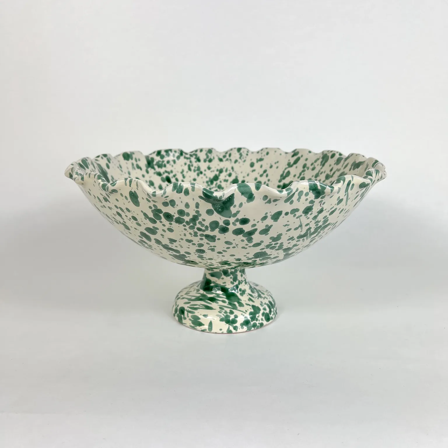 VERONA SCALLOPED BOWL