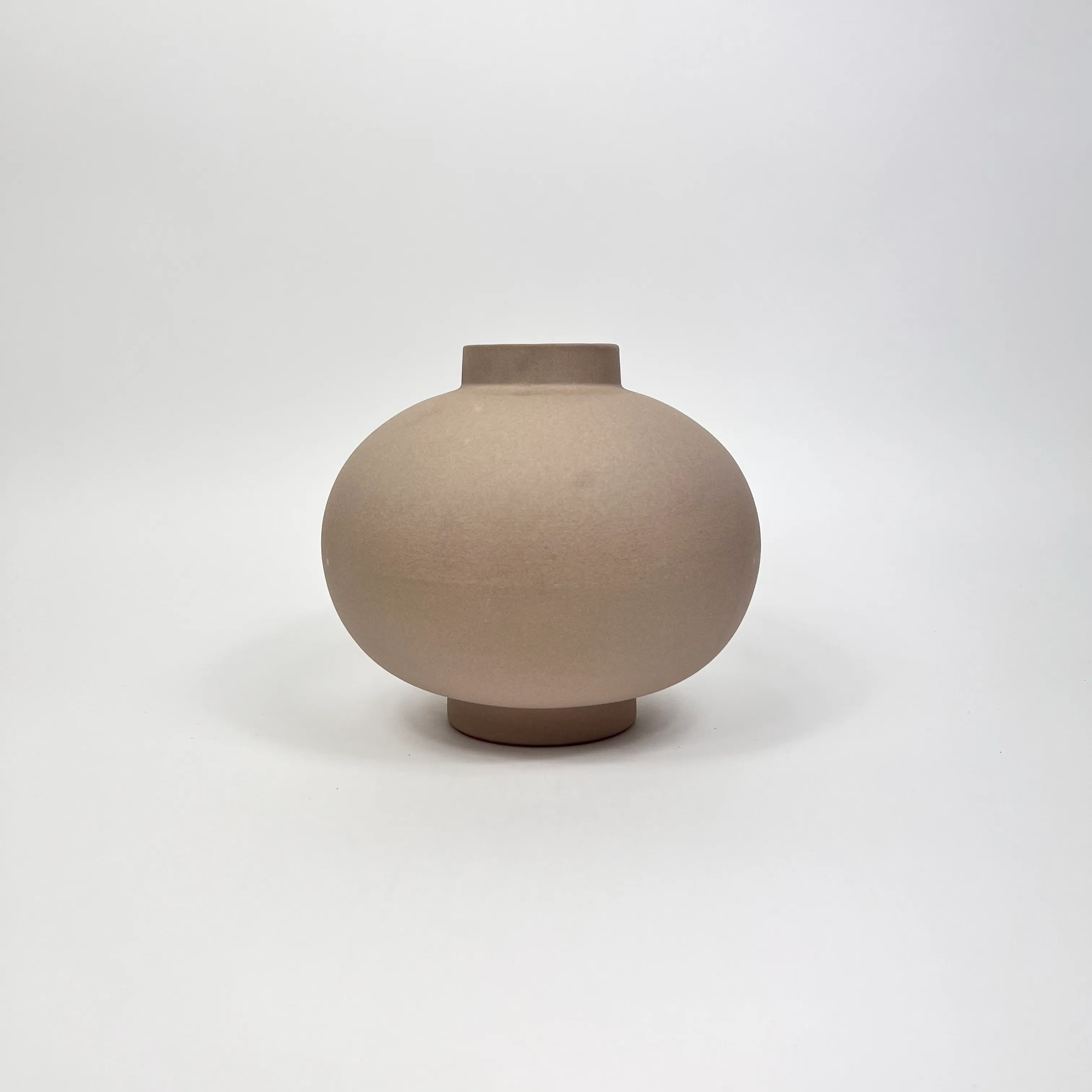 TAUPE MOON JAR