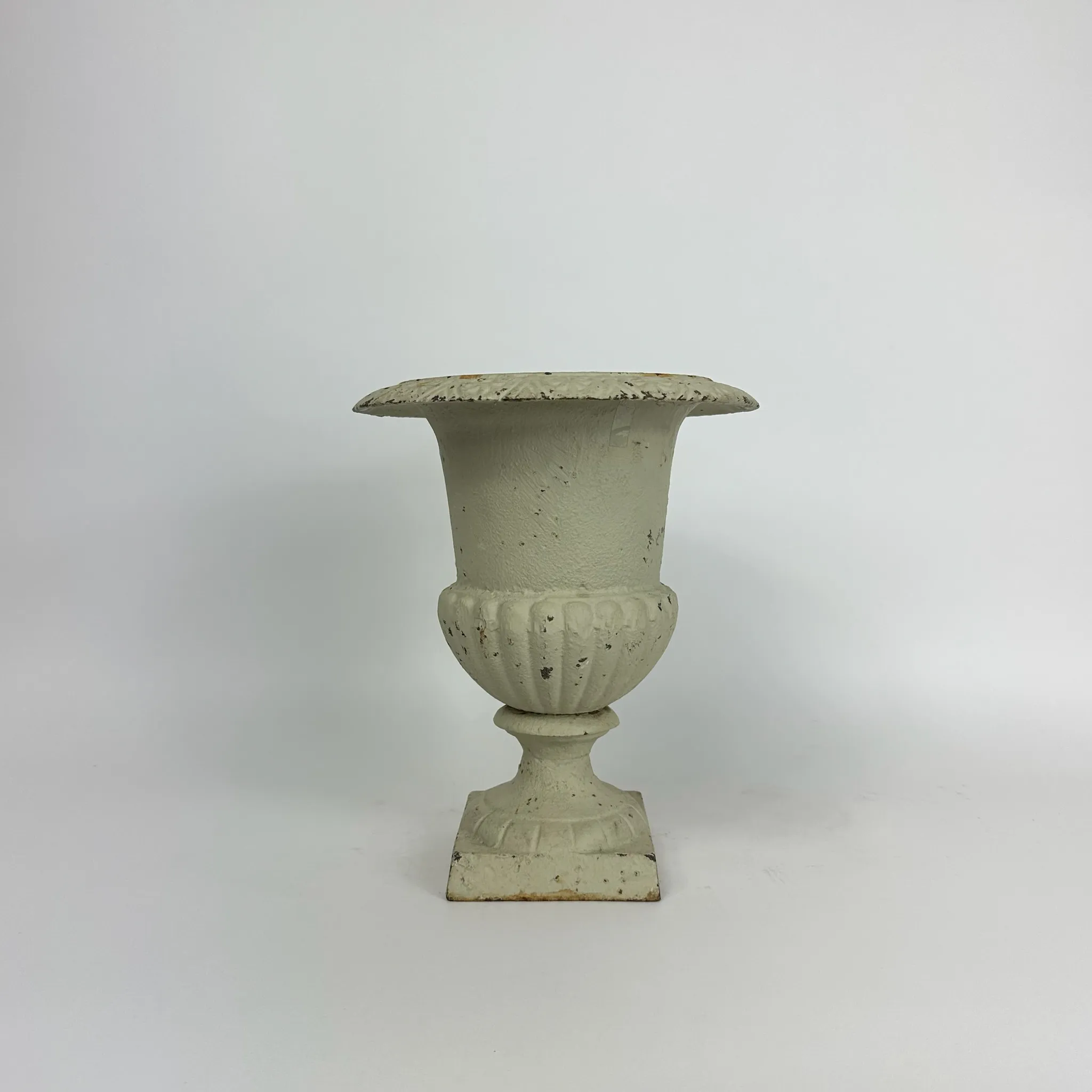 CAST IRON URN - CREAM