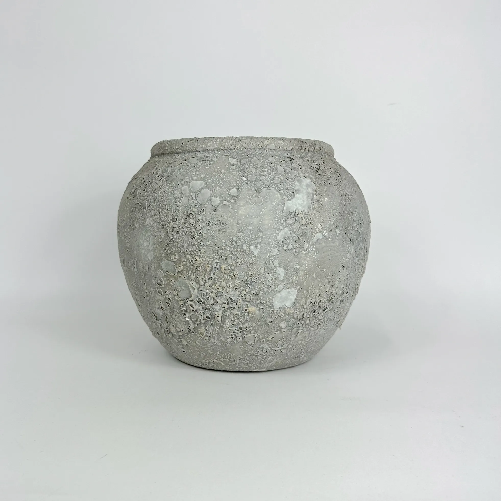 MOON GLAZE FLOWER POT